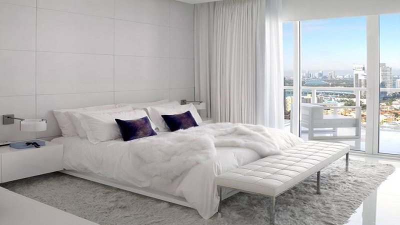 White Bedroom, Pros And Cons