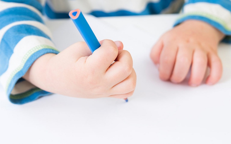 The Child Writes Poorly - What To Do, Can This Be A Sign Of Dysgraphia?