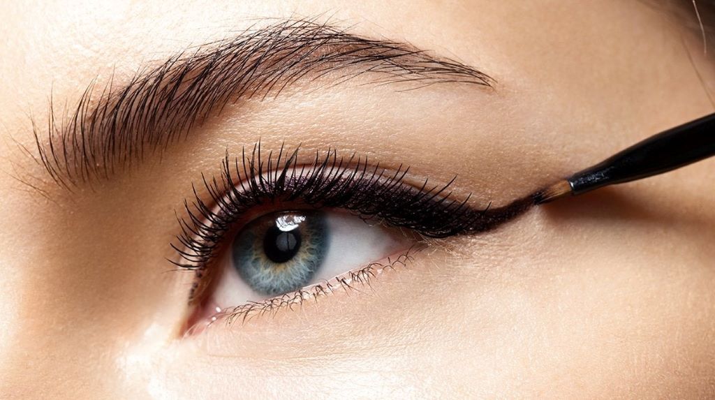Understanding the potential impact of kajal on the eyes